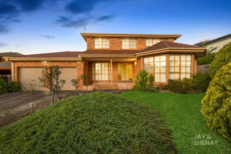 15 Huxley Crescent