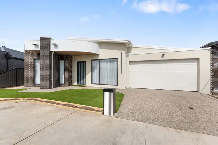 707 Grand Boulevard, Mickleham VIC 3064