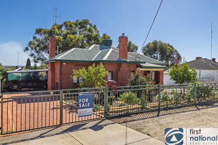 11 Uralia Tce, Northam WA 6401