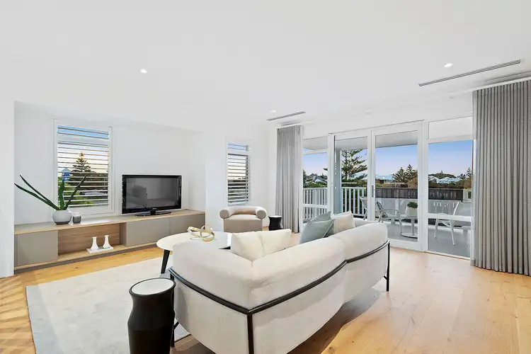 Fourth view of Homely house listing, 17 Levanzo Way, Sorrento WA 6020