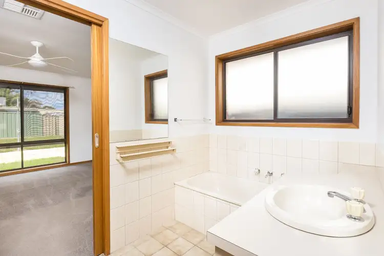 Fifth view of Homely house listing, 40 Flamingo Drive, Mildura VIC 3500