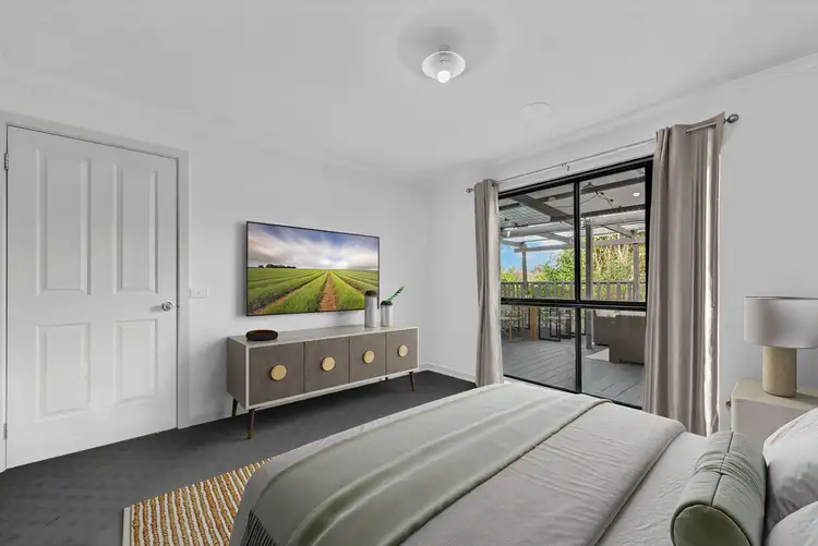 Fifth view of Homely house listing, 7 Wallangara Drive, Pakenham VIC 3810