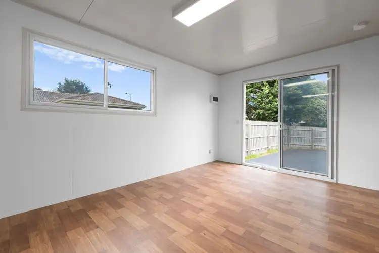 8A Muirkirk Close, Endeavour Hills VIC 3802