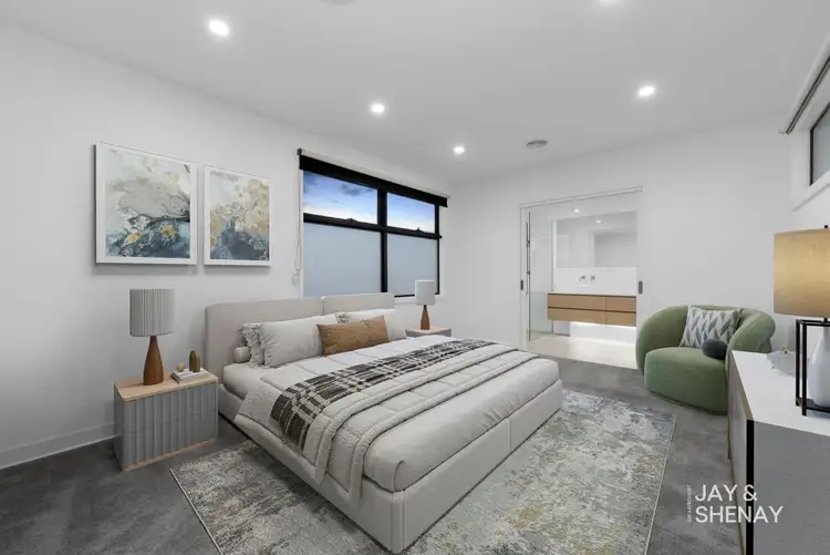Fourth view of Homely house listing, 2/2 Mossvale Close, Endeavour Hills VIC 3802