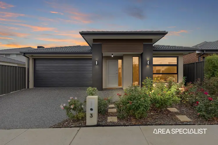 3 Niseko Crescent, Pakenham VIC 3810
