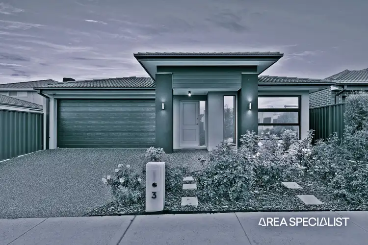 3 Niseko Crescent, Pakenham VIC 3810