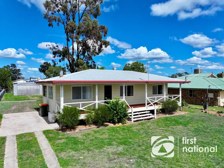 76 Daisy Street, Miles QLD 4415