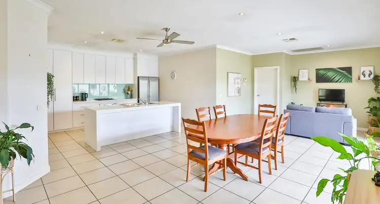 Sixth view of Homely house listing, 11 Villiva Drive, Mildura VIC 3500