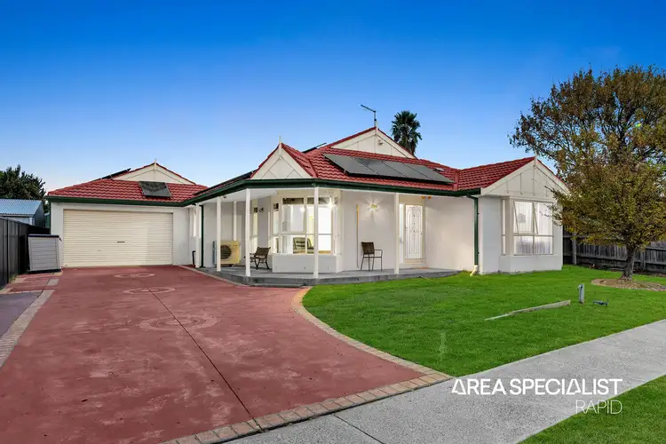 74 Lawless Drive, Cranbourne North VIC 3977
