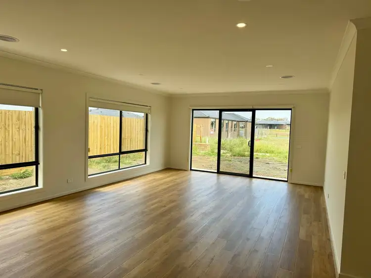 Fifth view of Homely house listing, 34 George Albert Drive, Traralgon VIC 3844