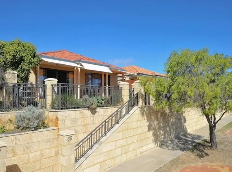 55 Batavia Avenue, Wannanup WA 6210