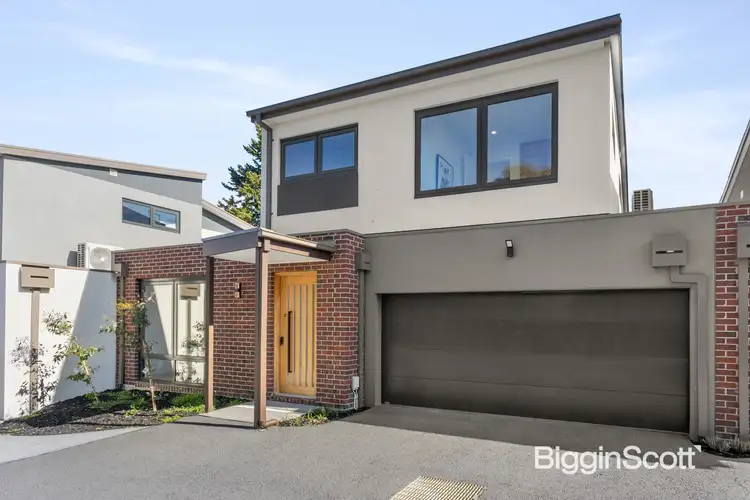 Main view of Homely townhouse listing, 2/9 Laviah Court, Templestowe VIC 3106