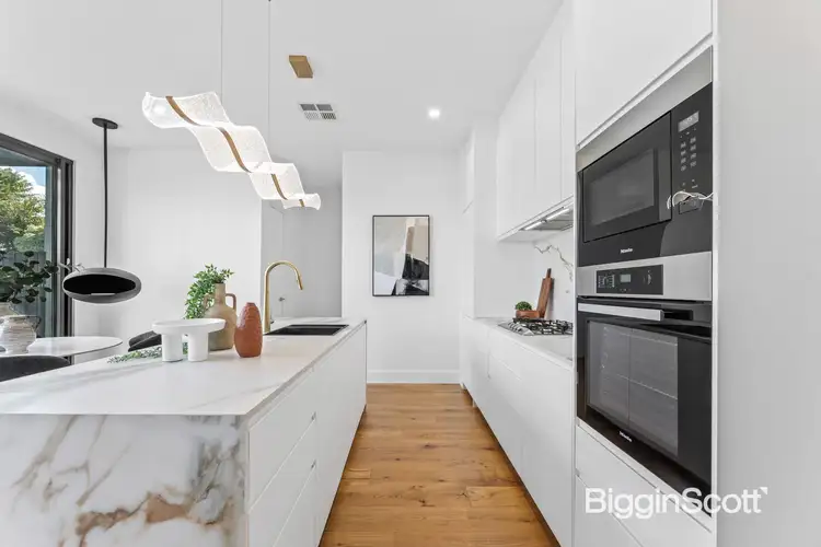 Sixth view of Homely townhouse listing, 2/9 Laviah Court, Templestowe VIC 3106