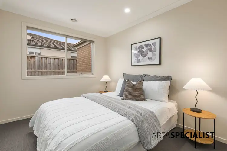 Sixth view of Homely house listing, 37 Omeara Crescent, Cranbourne East VIC 3977