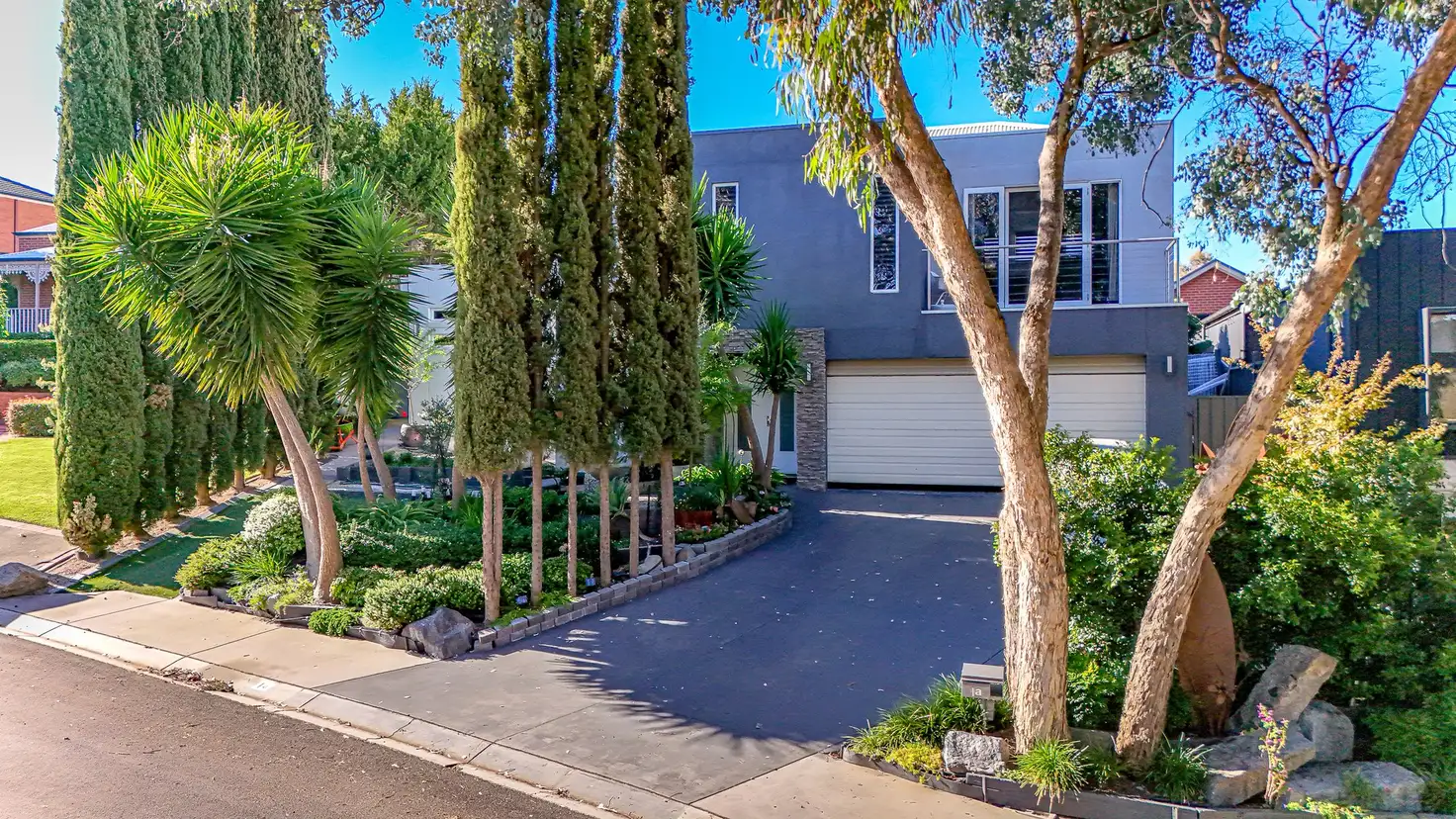 Main view of Homely house listing, 1a Lakewood drive, Kennington VIC 3550