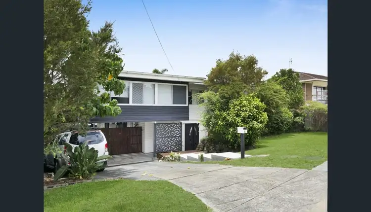 57 Kumbari Avenue, Southport QLD 4215