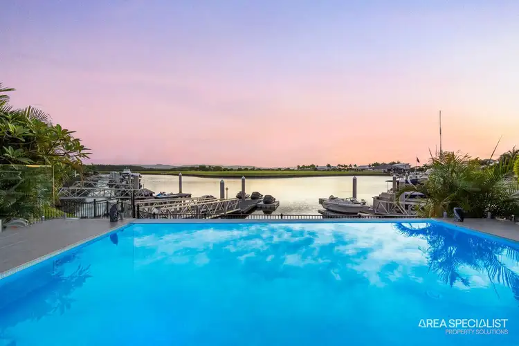 39 Paradise Parade, Jacobs Well QLD 4208