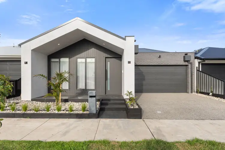 Main view of Homely house listing, 16 Aintree Street, Craigieburn VIC 3064