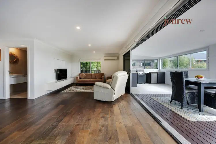 1 Pelissier Street