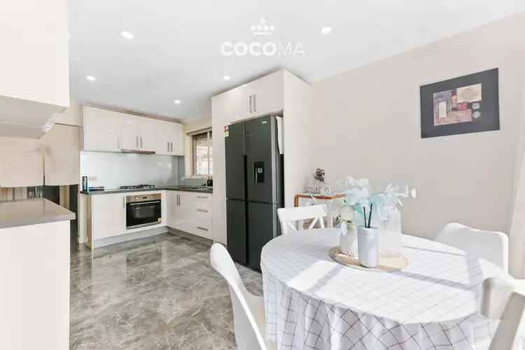 Fifth view of Homely house listing, 2 Somerset Drive, Keysborough VIC 3173