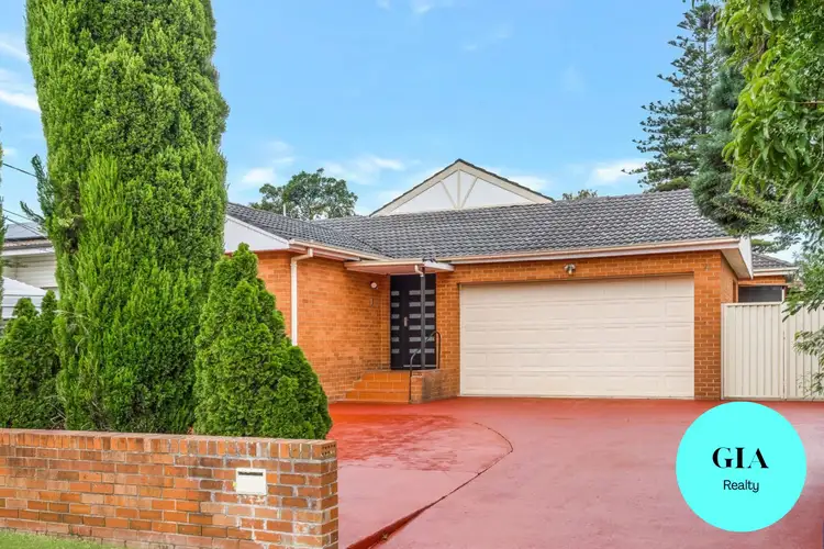 23 Solo Crescent, Fairfield NSW 2165