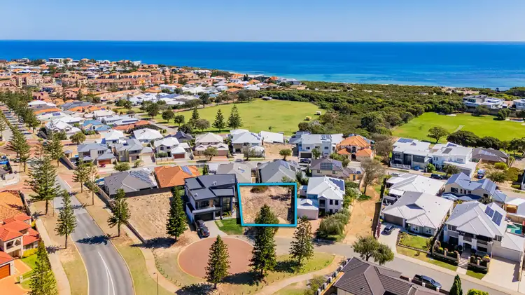 20 Seaview Place, Wannanup WA 6210