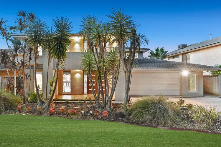 3 Commonwealth Terrace, Sandhurst VIC 3977