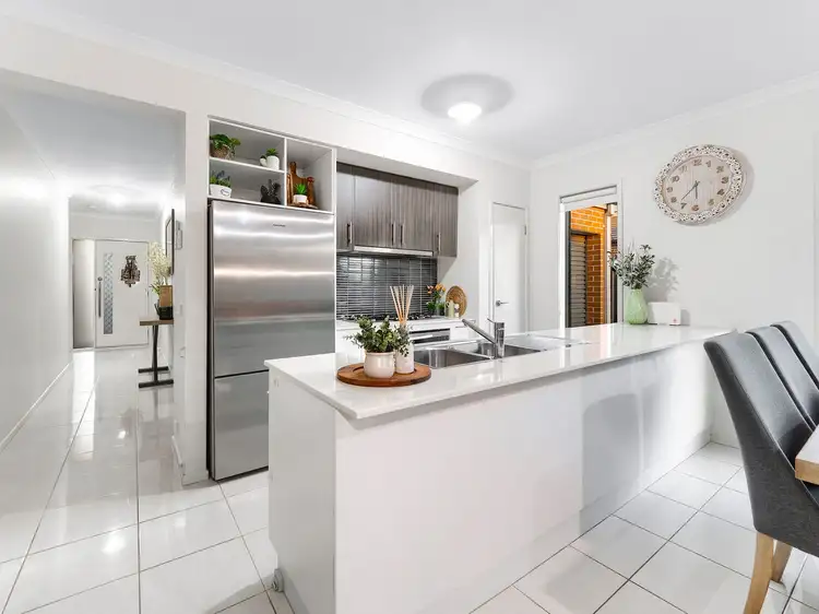 Fifth view of Homely house listing, 3 Half Moon Crescent, Pakenham VIC 3810