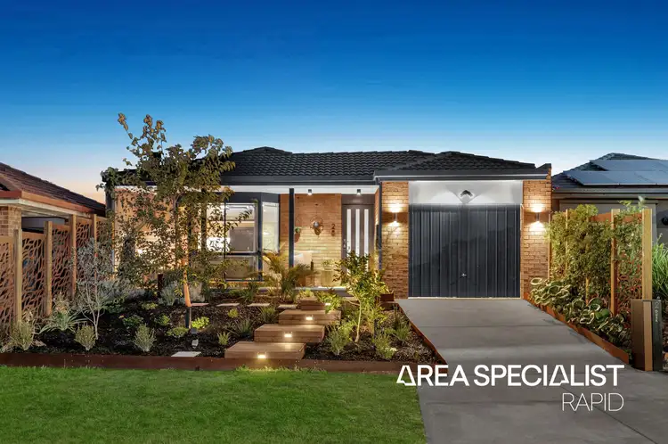 2 Dusk Court, Hampton Park VIC 3976