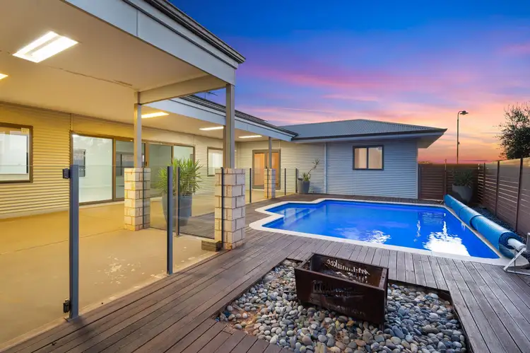 2 Pirring Way, Hannans WA 6430