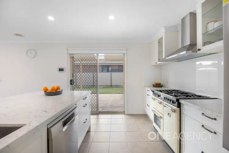 Fifth view of Homely house listing, 1 Seagull Place, Sunbury VIC 3429