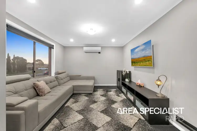 Fourth view of Homely house listing, 8 Manatoka Crescent, Hampton Park VIC 3976