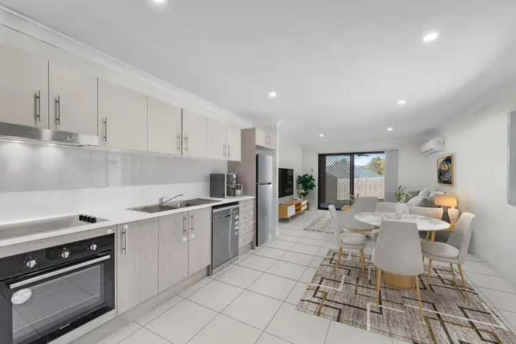 Fourth view of Homely semi-detached listing, 1/229 Edwards Street, Flinders View QLD 4305