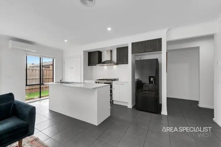 Fifth view of Homely house listing, 15 Wonderland Road, Werribee VIC 3030