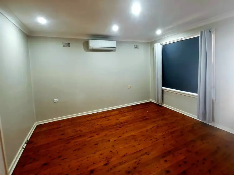 Third view of Homely house listing, 7 Taranaki Road, Lethbridge Park NSW 2770