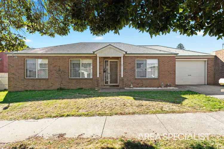 2A Macqueen Avenue, Korumburra VIC 3950