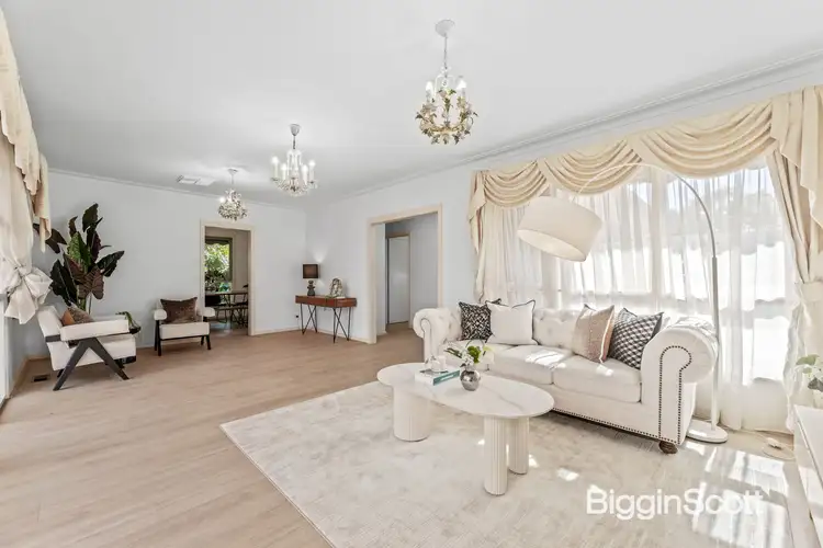 Fifth view of Homely house listing, 2 Myers Court, Doncaster VIC 3108