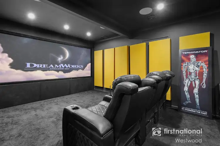 Second view of Homely house listing, 29 Jindalee Way, Werribee VIC 3030