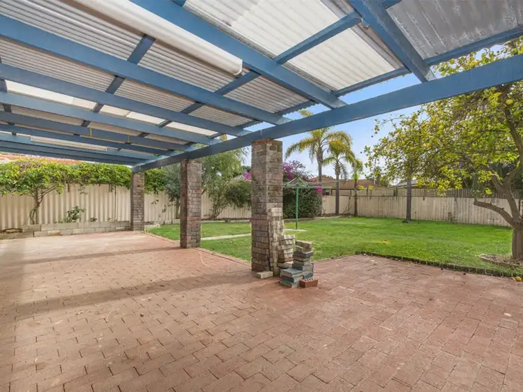 27 Siren Road, Heathridge WA 6027