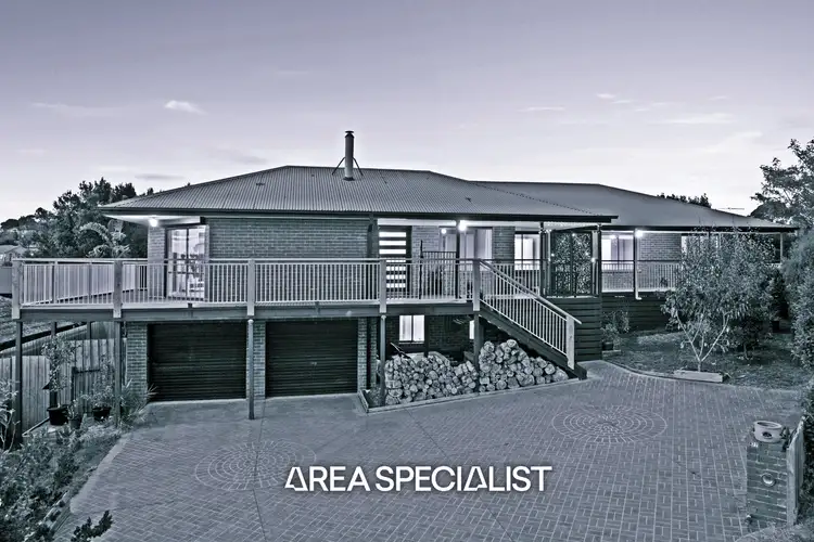 27 Argyle Court, Pakenham VIC 3810
