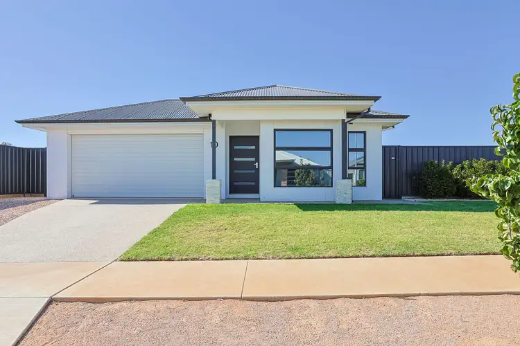 10 Morrison Court, Gol Gol NSW 2738