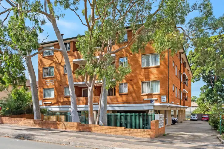 1/52-54 Speed Street, Liverpool NSW 2170