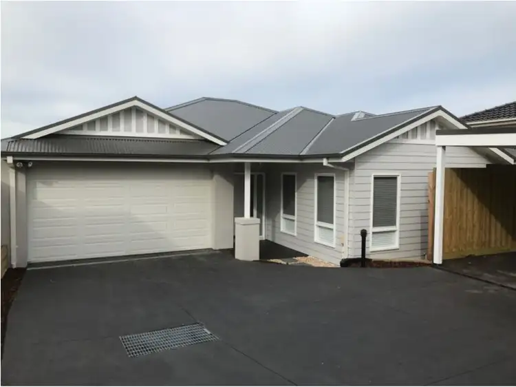 2/14 Gray Street, Springvale VIC 3171