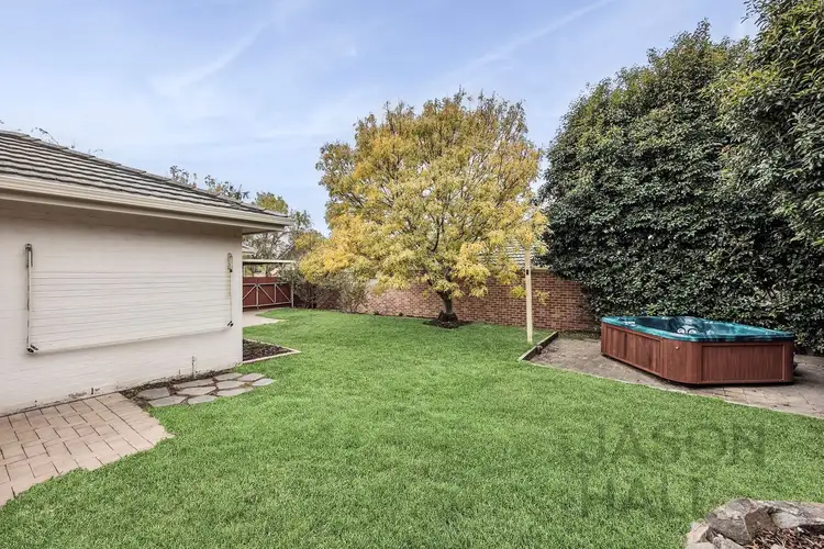 12 Corringle Close, Amaroo ACT 2914