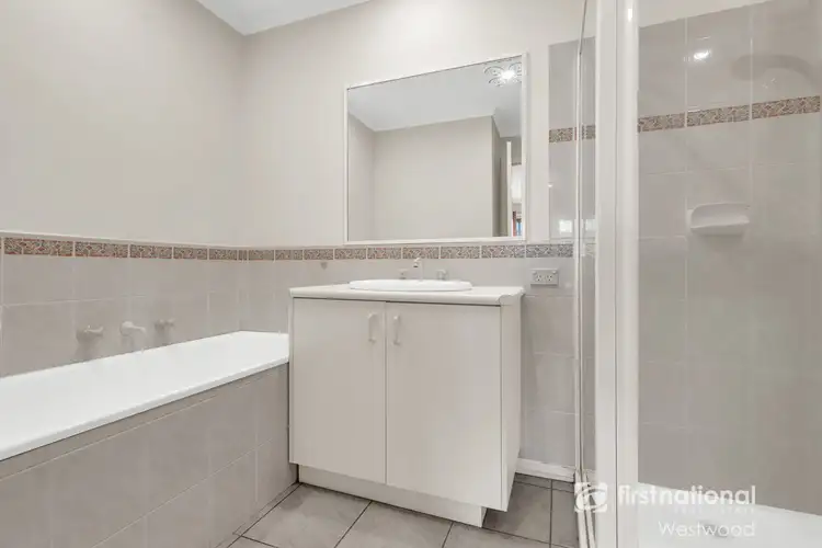 Fifth view of Homely unit listing, 2/4 Hotham Crescent, Hoppers Crossing VIC 3029