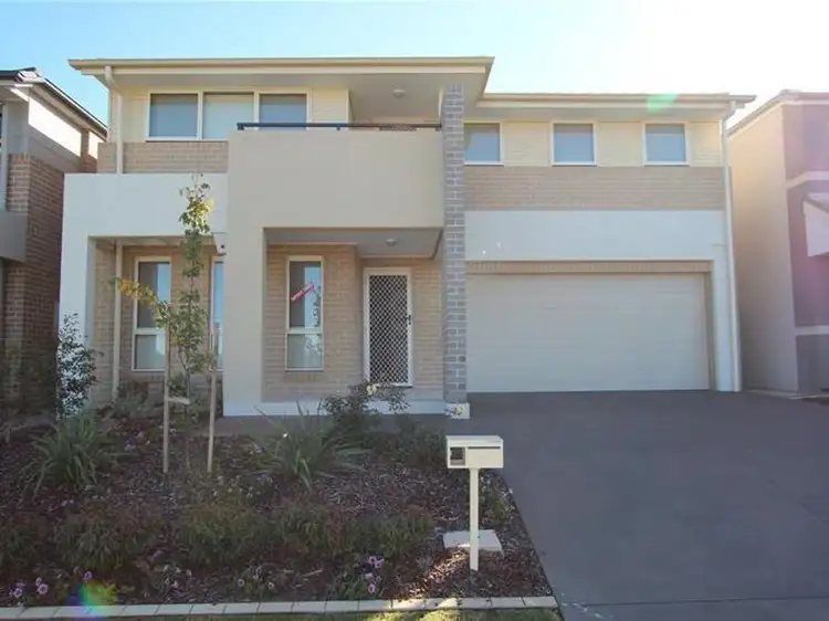 76 Greenfield Crescent, Elderslie NSW 2570