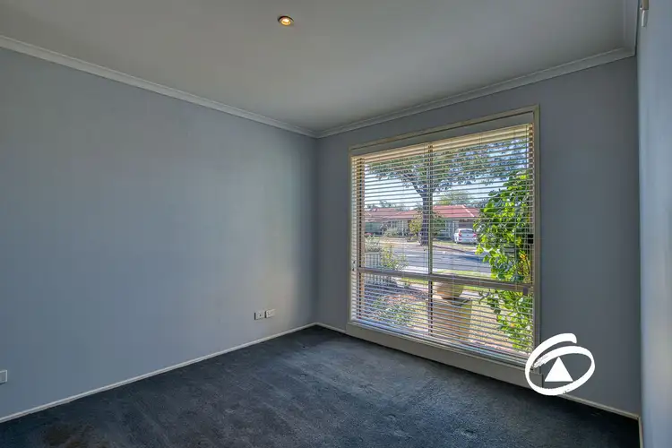 Fifth view of Homely house listing, 39 Simon Drive, Pakenham VIC 3810
