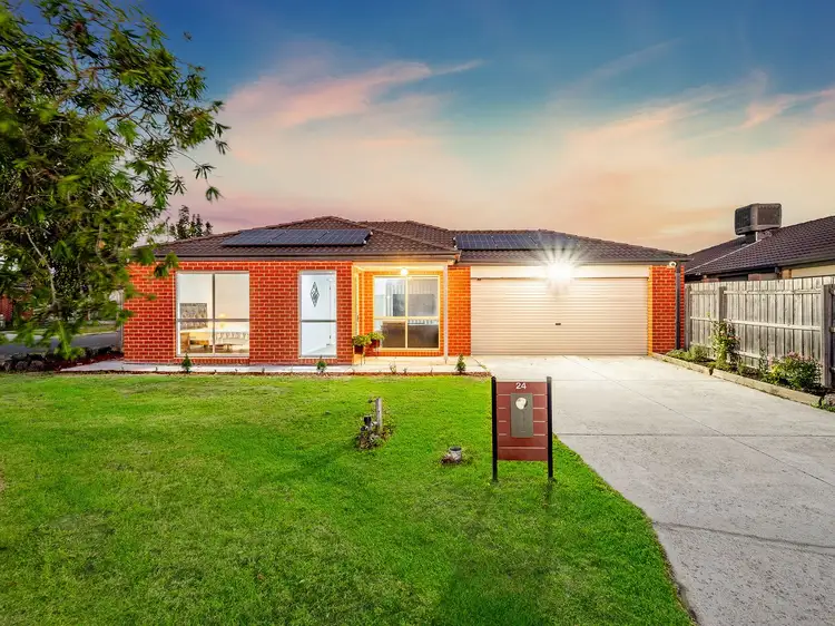 24 Melissa Way, Pakenham VIC 3810