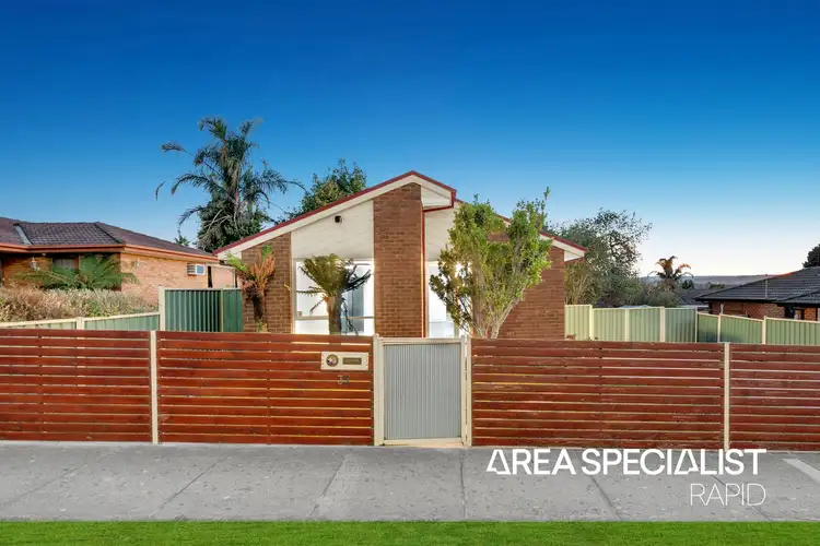 35 Huntington Drive, Hampton Park VIC 3976