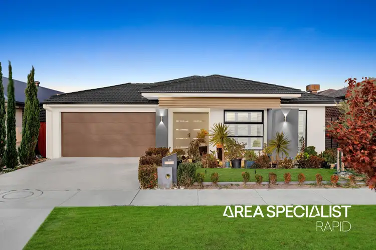 17 Picnic Avenue, Clyde North VIC 3978